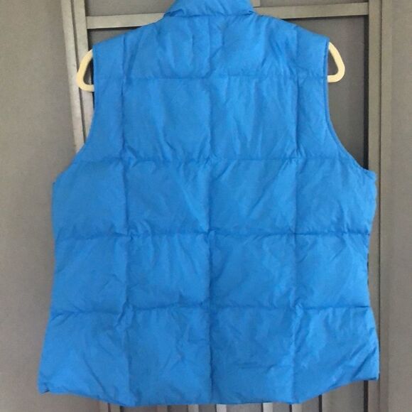 Lands End Blue goose down puffer vest. Size L - Picture 5 of 6